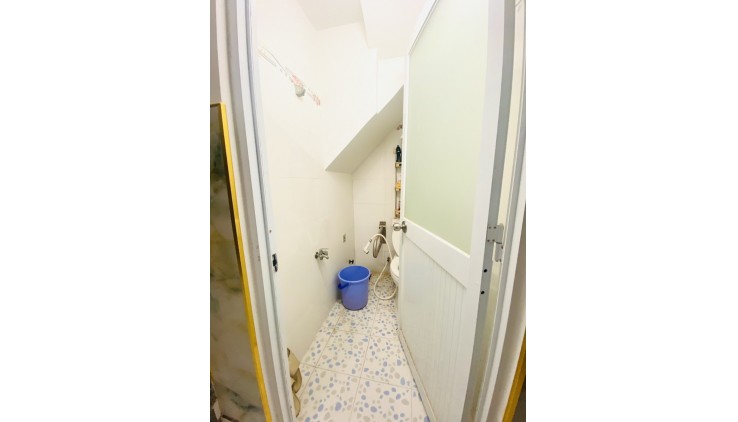 Bán nhà MTKD khu Tây Thạnh quận tân Phú 3 x 20- 2 tầng chỉ 4.2 tỷ TL