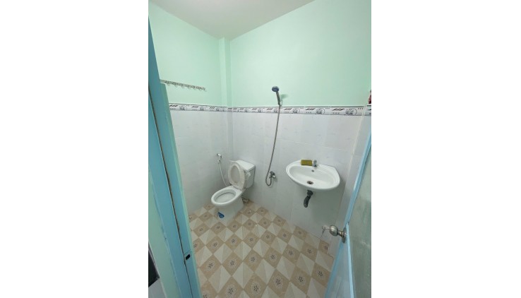 Bán nhà HẺM XE TẢI Bùi Quang Là, Gò Vấp, 45m2, Lô góc, 2 pn, NHỈNH 4 TỶ