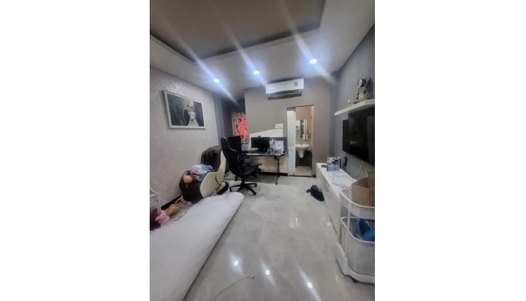Nhà Mới Mặt Tiền Kinh Doanh - Diện Tích 60m² - Nội Thất Hiện Đại - Chỉ 6,5 Tỷ