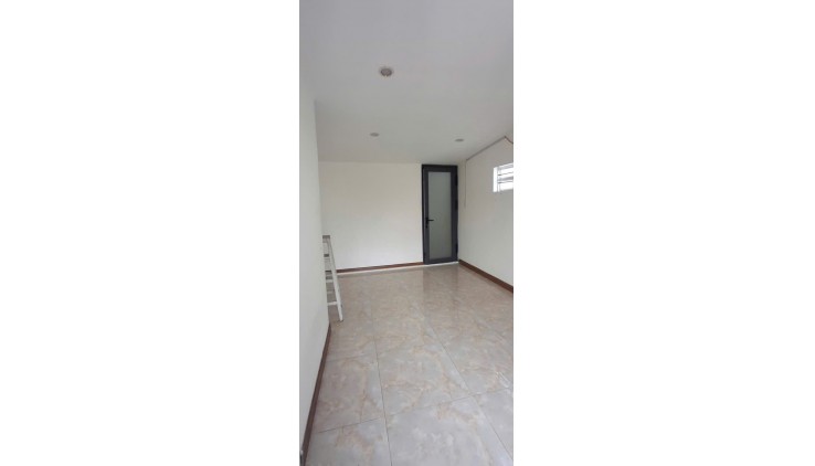 Nhà mới ở ngay, hxH, Dtsd 75m2, 38m2 ( 5 x 8 ), Trường Thọ , Thủ Đức, chỉ 3ty nhỉnh