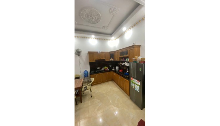 Nhà 3 tầng quốc lộ 13,Hiệp Bình Phước,Thủ Đức chỉ 5ty.0937696237