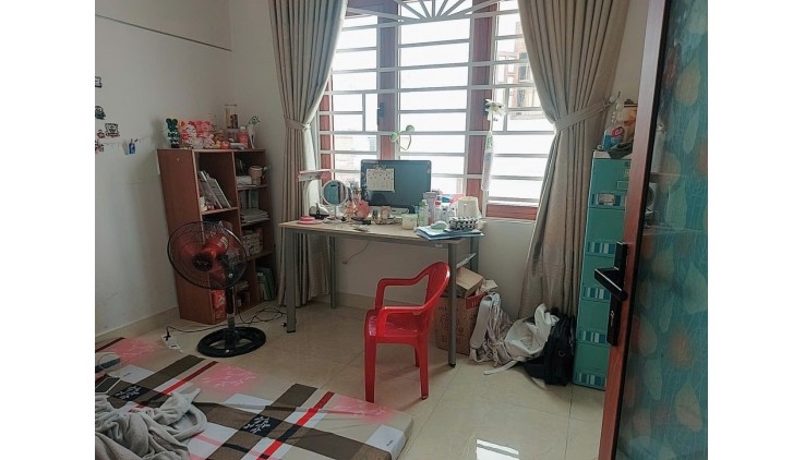 CHỦ XOẮN BÁN GIẢM CHÀO 300TR. GIÁ MỚI 5.2 TỶ. ĐẾN THỜI ĐIỂM VIẾT CỌC .HẺM Ô TÔ 7 CHỖ QUAY ĐẦU VÀ NGỦ TRONG NHÀ, LÊ TRỌNG TẤN TÂN PHÚ GIÁP TÂN BÌNH,