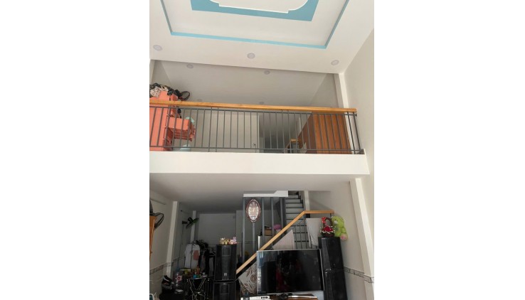 CHÀO NHỈNH 5 TỶ - MẶT TIỀN THÔNG RA TÂN KỲ TÂN QUÝ - 4X16 (64M2) - 2 TẦNG - SỔ A4 - KHÔNG QUY HOẠCH - CHỈNH.