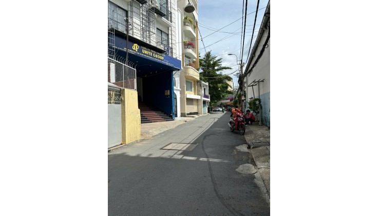 CHỦ GẤP BÁN GIẢM 2 TỶ - LÊ VĂN SỸ QUẬN 3 -80M2 - 4 TẦNG - GIÁ CHỈ 8,5 TỶ