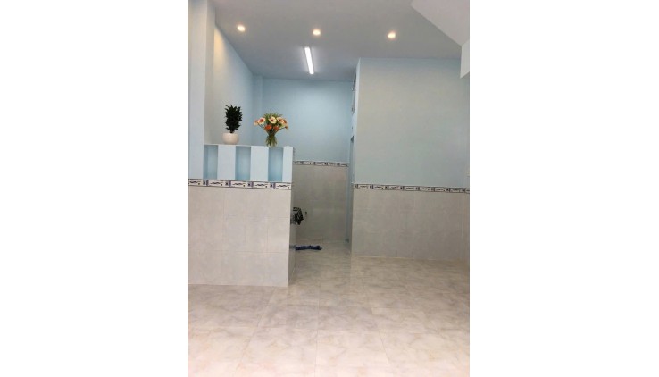 Bán Gấp nhà HL3 ngay AEON Tân Phú hẻm 5m gần mặt tiền 36m2 ,2 Tầng Nhỉnh 2 tỷ