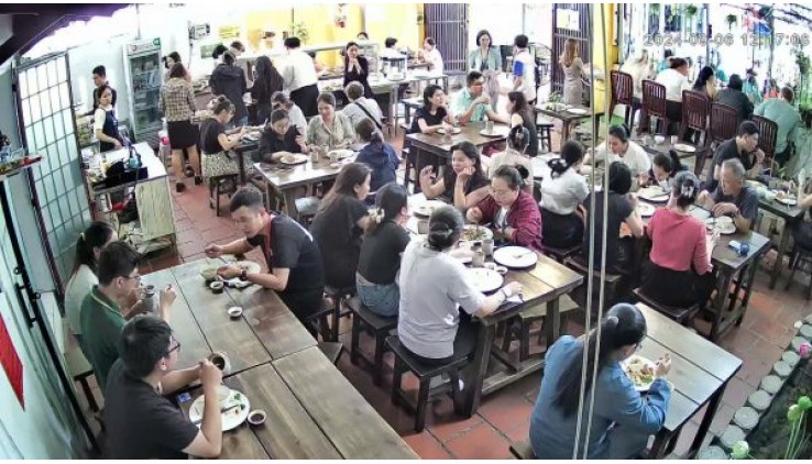 Quận Bình Thạnh, Sang Nhà Hàng Quán Chay Góc 2 MT Đẹp Lắm ổn định và có lượng khách gần Building cao ốc, Tel : 0915133238 ( chính chủ )