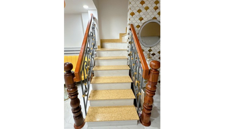 NHÀ 4 TẦNG HẺM XE HƠI LÊ VĂN THỌ - NGAY CHỢ HẠNH THÔNG TÂY P10 GÒ VẤP