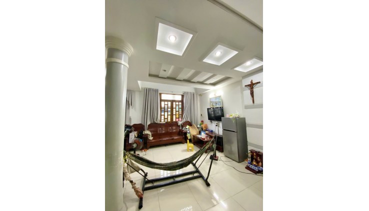 Bán nhà 3pn+ pn 123m2 3 tầng Huỳnh tấn Phát Tân Phú Quận 7