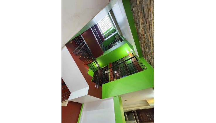 Khu hiếm nhà bán ! Bán nhà mặt tiền đường Hoa Phan Xích Long, Phú Nhuận, 4m x 16m, đồng bộ 4 tầng, chỉ 24 tỷ