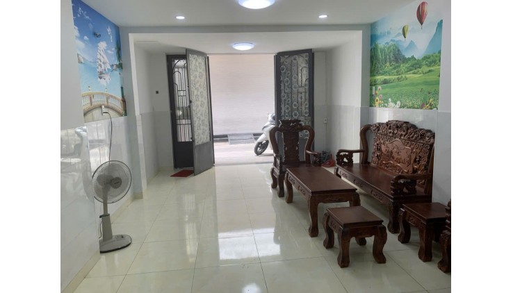 Bán Gấp nhà Trương Phước Phan gần ngã tư 4 xã hẻm 5m thông Kinh Doanh 40m2 4 Tầng Nhỉnh 4 tỷ
