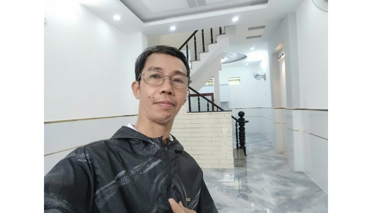 Bán Gấp nhà Hương Lộ 2 gần ngã tư 4 xã hẻm 6m 48m2,4 Tầng Nhỉnh 4 tỷ