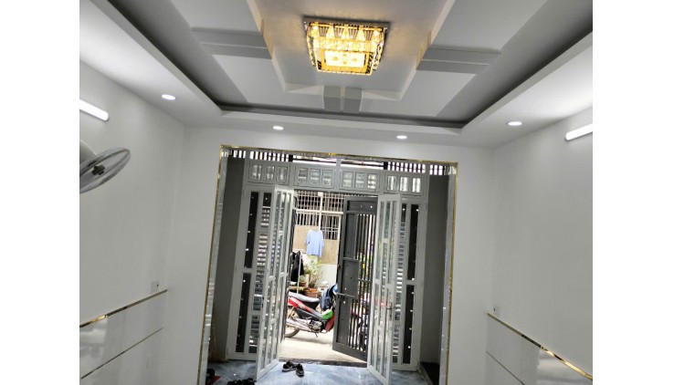 Bán Gấp nhà Hương Lộ 2 gần ngã tư 4 xã hẻm 6m 48m2,4 Tầng Nhỉnh 4 tỷ