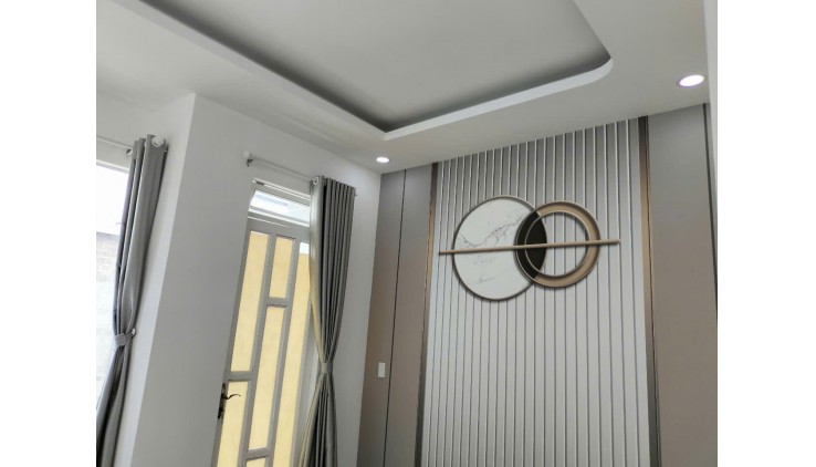 Bán Gấp nhà Hương Lộ 2 gần ngã tư 4 xã hẻm 6m 48m2,4 Tầng Nhỉnh 4 tỷ