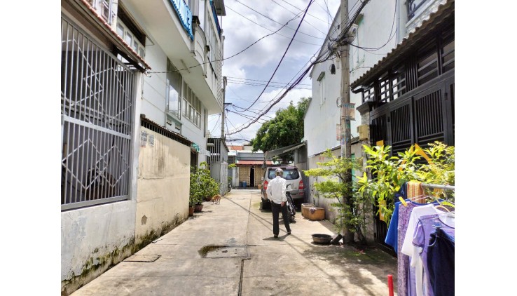 Bán Gấp nhà Hương Lộ 2 gần ngã tư 4 xã hẻm 6m 48m2,4 Tầng Nhỉnh 4 tỷ