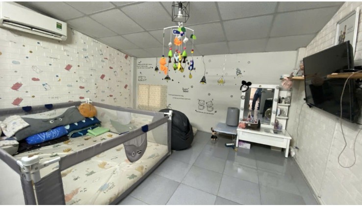 Bán Gấp nhà Đ 9 ngay AEON Tân Phú hẻm 6m 60m2 ,2 Tầng Nhỉnh 2 tỷ xíu