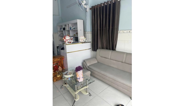CẦN SANG NHƯỢNG QUÁN BÁNH MÌ Q12 TP HCM