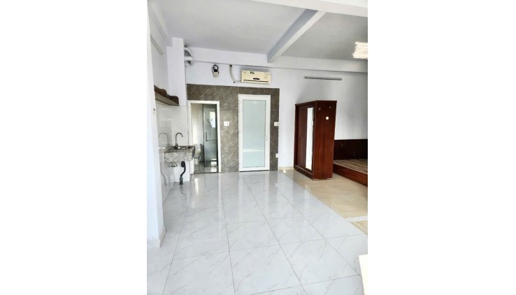 Bán nhà HXH 6m Nơ Trang Long gần Nguyễn Xí, DT: 6.3x40m, 6 Tầng, 14 PN, 20.9  tỷ.