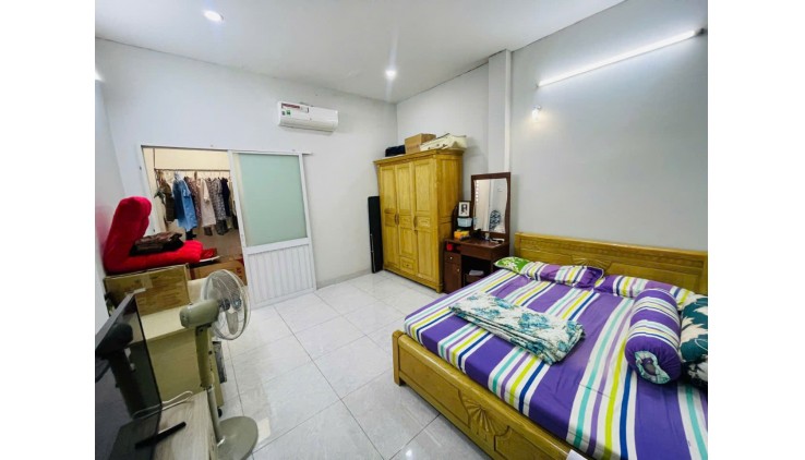 Hẻm 8m thông ngay Lê Đình Cẩn BT 2 tầng 68m2 nhỉnh 4 tỷ.