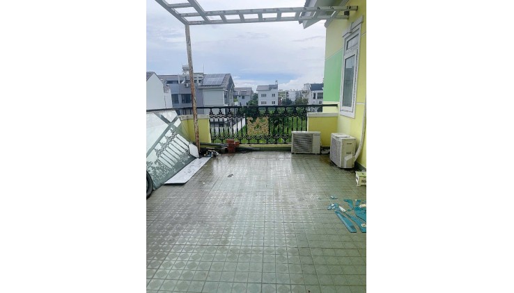 Bán nhà KDC Intresco Nguyễn Văn Linh 200m2 Phong Phú Bình Chánh 12 tỷ