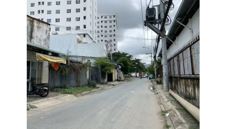 CĂN NHÀ GÓC 2 MẶT TIỀN ĐƯỜNG SỐ 22 LINH ĐÔNG – 4 LẦU, 5 PHÒNG NGỦ, GIÁ CHỈ 6.5 TỶ!