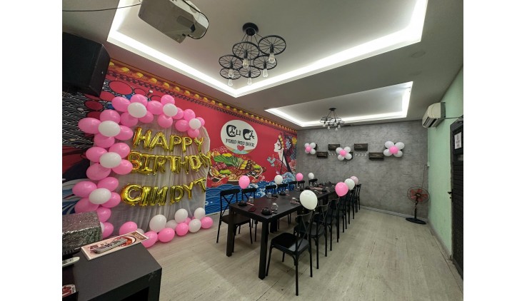 Quận 4, Sang Quán Nhậu Góc 2 MT tại Tân Vĩnh,quận 4 ,TP.HCM. Tel : 0901399926 em Hải