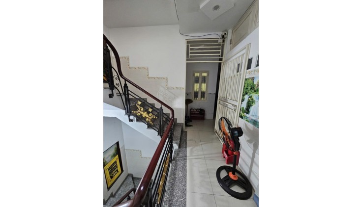 Bán nhà HXH Phạm Văn Bạch - Nguyễn Sỹ Sách, 5.2x20m, 5 T - 13PN, thuê 40tr,13.5 tỷ.