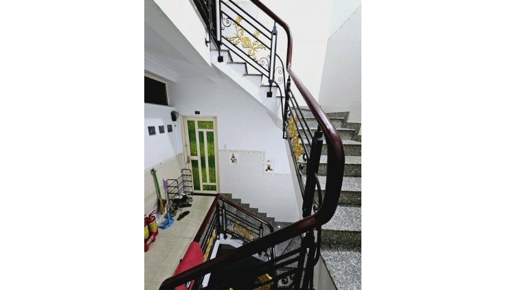 Bán nhà HXH Phạm Văn Bạch - Nguyễn Sỹ Sách, 5.2x20m, 5 T - 13PN, thuê 40tr,13.5 tỷ.