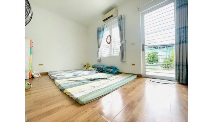 Bán Nhà Hẻm Xe Tải Tránh,Khu Dân Cư An Ninh Giá Chỉ 7 Tỷ!
