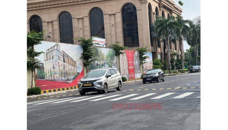 Mua Bán Tòa nhà Văn Phòng quận 7 tại Khu đô thị Phú Mỹ Hưng, Xem thực tế dự án ngay
