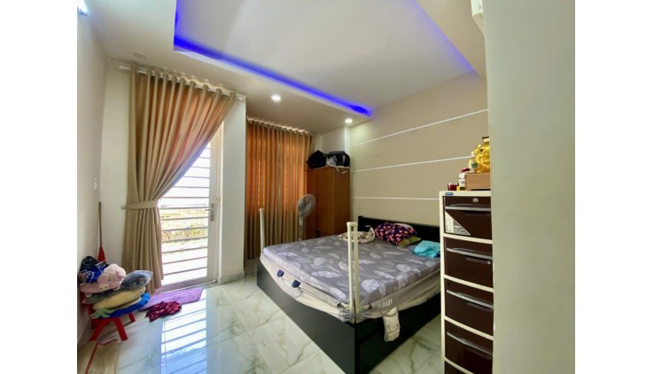 Bán Gấp nhà Lê Trọng Tấn giáp Tân Phú hẻm 7m thông 56m2 ,4 Tầng Nhỉnh 6 tỷ xíu