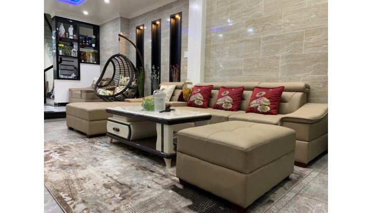 Bán nhà mặt tiền khu Vip Tên Lửa , Bình Trị Đông B, Bình Tân, DT 4.5m x 20m, 5 tầng kiên cố, chỉ 16.8 tỷ
