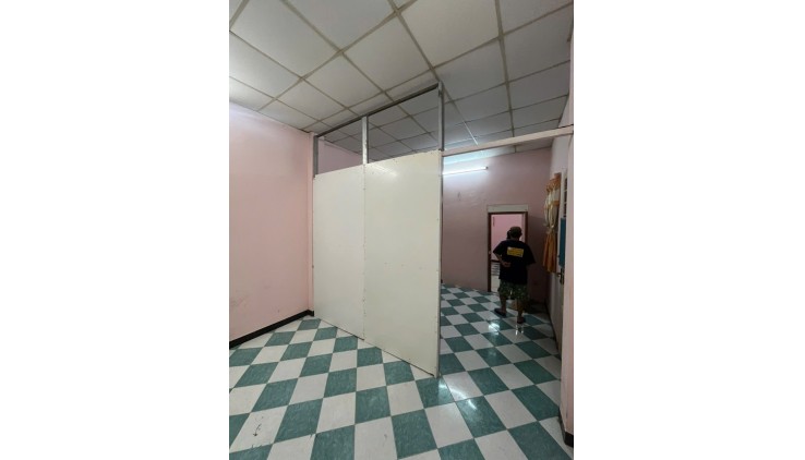 Cho thuê nhà nguyên căn có sẵn 2 máy lạnh tại QL13 - Hiệp Bình Phước - Thủ Đức