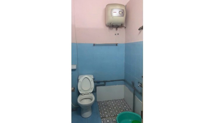 Cho thuê nhà nguyên căn có sẵn 2 máy lạnh tại QL13 - Hiệp Bình Phước - Thủ Đức