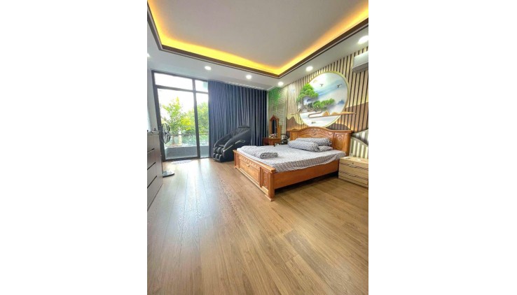 MẶT TIỀN KINH DOANH NGAY VÒNG XOAY CÂY GÕ, TRUNG TÂM QUẬN 6 - 123M - 4 TẦNG -GIÁP MẶT TIỀN HỔNG BÀNG.