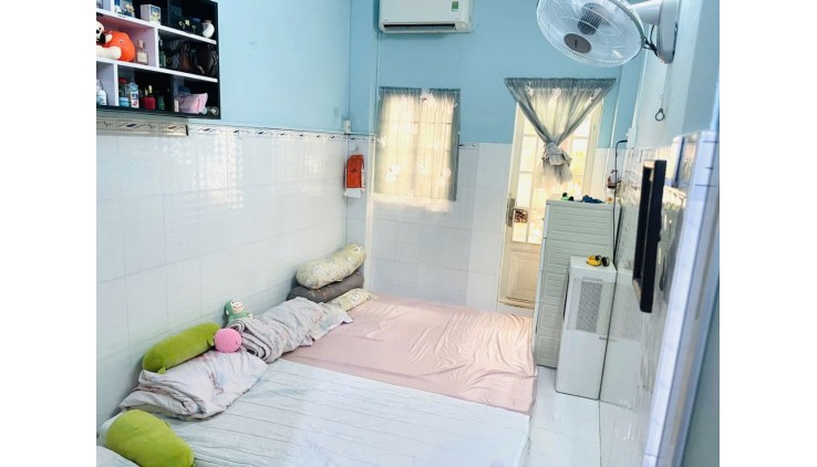 Bán nhà giá rẻ Quận 8 2pn 2 tầng  dưới 3 tỷ Tùng Thiên Vương  phường 13