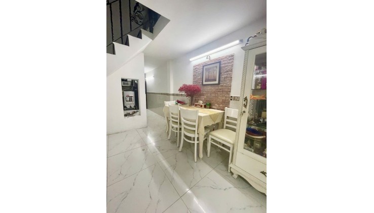Mua nhà giá rẻ quận 8 52m2 3pn mặt tiền kinh doanh đỉnh Đào Cam Mộc