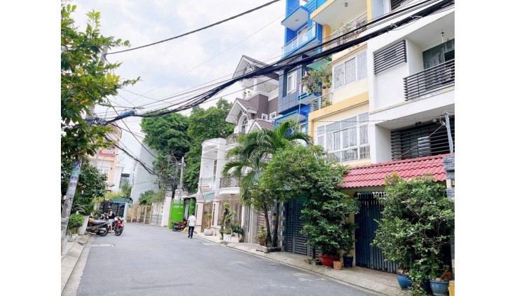 Hẻm ô tô 10m Nguyễn Cửu Đàm DT 4x20m, 2 tấm đúc