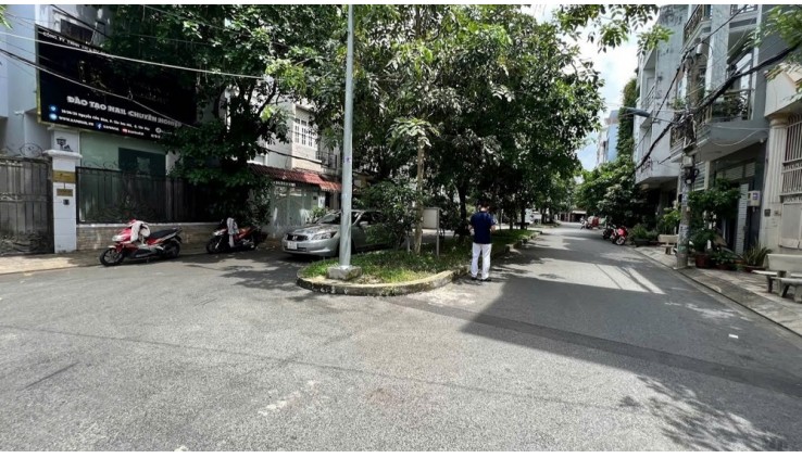 Hẻm ô tô 10m Nguyễn Cửu Đàm DT 4x20m, 2 tấm đúc