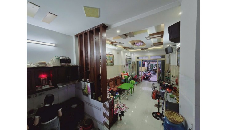 Bán nhà quận 8 giá rẻ 48m2 4*12  5pn 5 wc Nguyễn Thị tần 5 tầng phường 2
