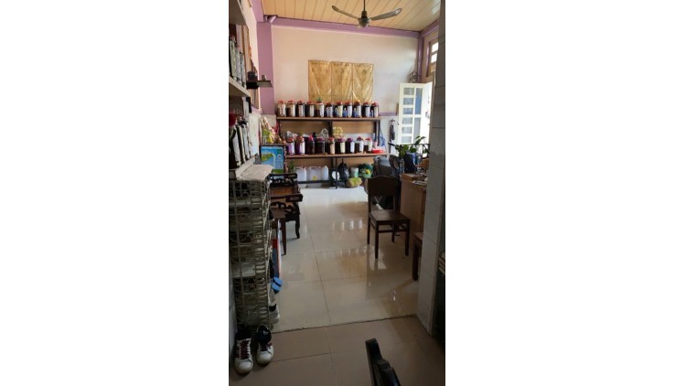 NHÀ ĐẸP SÁT MẶT TIỀN PHẠM VĂN CHÍ GẦN UBND QUẬN - DT KHỦNG 92m2 - 3 TẦNG - CHỈ NHỈNH 8 TỶ