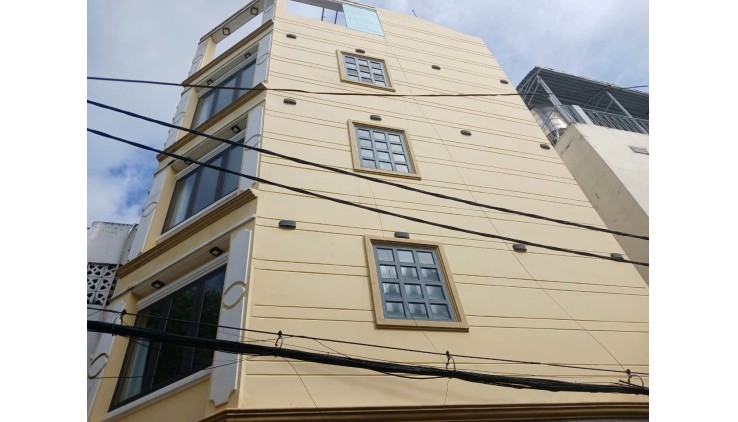 Nhà Bán Gấp Nguyễn Cảnh Chân, Phường Cầu Kho, Quận 1.