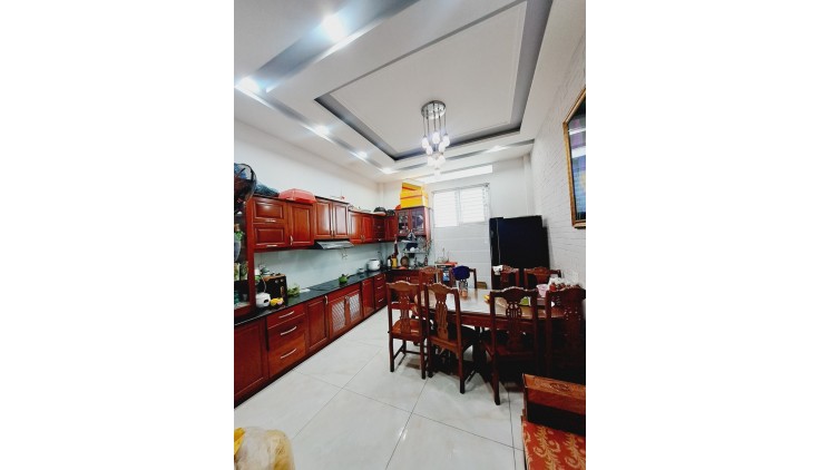 Bán nhà 1/ VTKD 10M Tân Hương quận Tân Phú 4 x15-5 tầng chỉ 8.95 tỷ TL