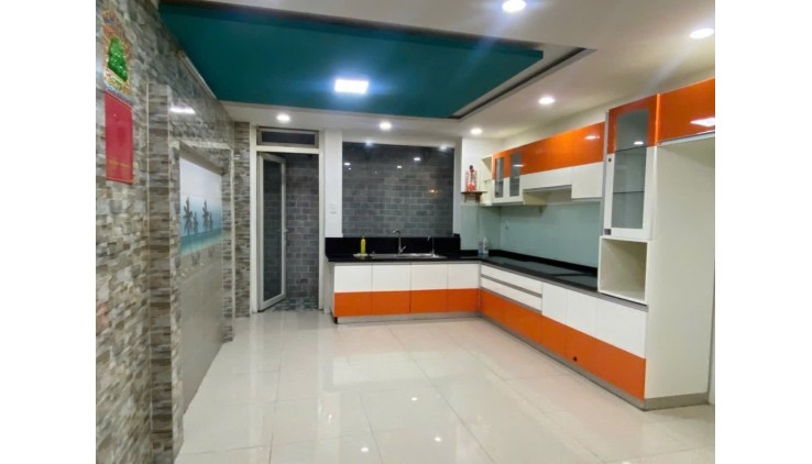 Bán nhà đẹp kế MT Khuông Việt quận Tân Phú 4 x 15-4 tầng chỉ 6.6 tỷ TL