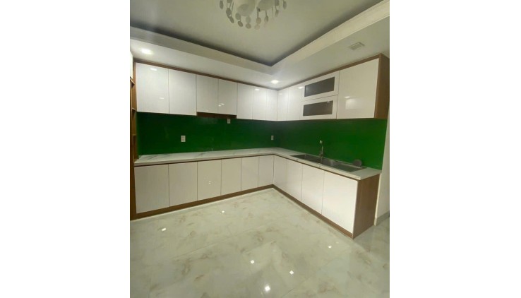 Bán Nhà 3 Tầng Gần Đường Đặng Văn Bi, Trường Thọ, 7,5 Tỷ Xe Hơi Về Tới Nhà, Nhà Đẹp Ở NGAY