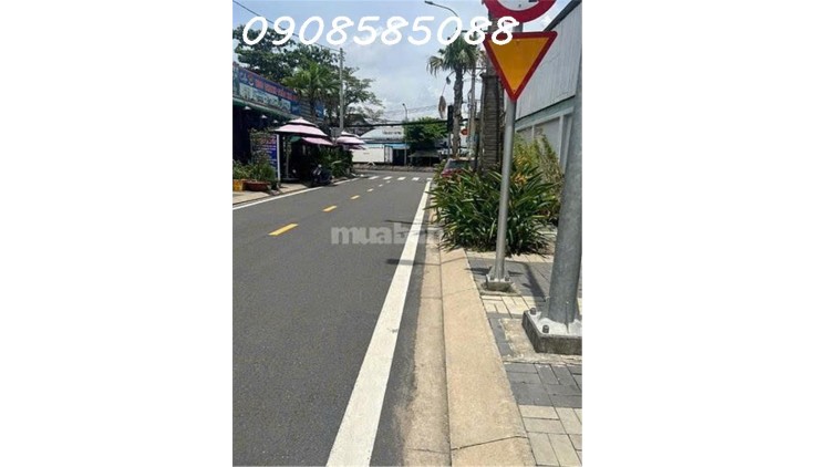 CHÍNH CHỦ CHO THUÊ NHÀ GÓC 2 MẶT TIỀN HUYỆN NHÀ BÈ - TP HCM - Địa chỉ:  số 2316 Huỳnh Tấn Phát, ấp 3, xã Phú Xuân, Huyện Nhà Bè, TP.HCM