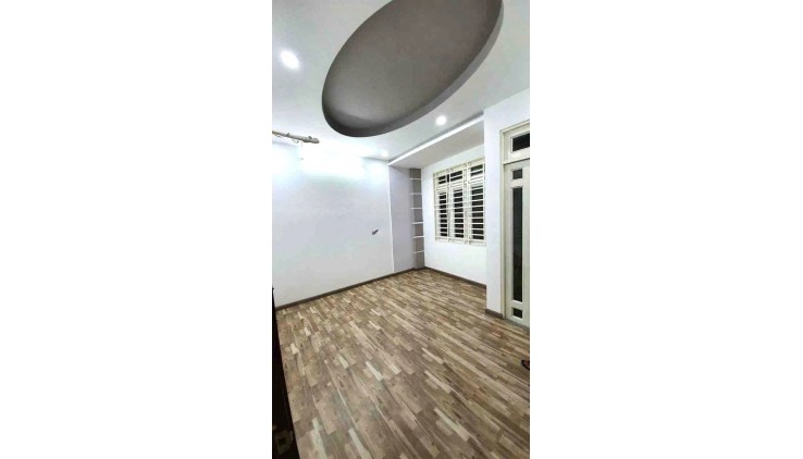 CHO THUÊ NHÀ NGUYÊN CĂN, PHƯỜNG 15 QUẬN TÂN BÌNH.