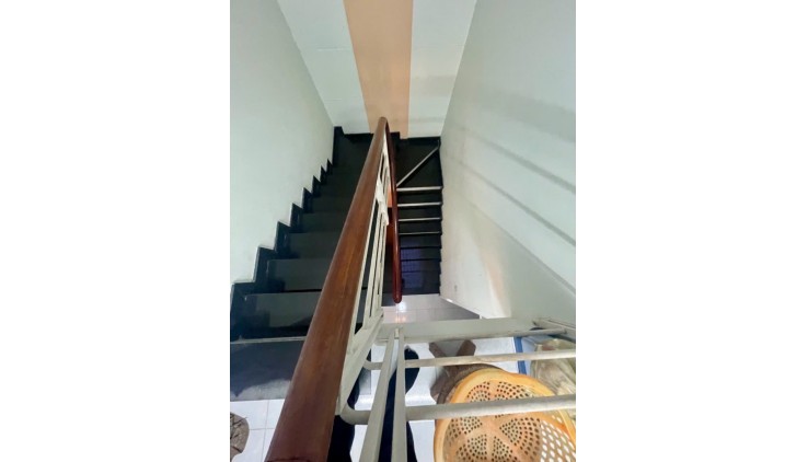 CỰC RẺ TRUNG TÂM QUẬN 6 - HXH 6M QUAY ĐẦU - DIỆN TÍCH KHỦNG 150 M2 - THÍCH HỢP XÂY Ở , KINH DOANH ĐA NGÀNH NGHỀ .