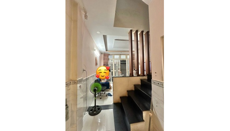 Bán Gấp nhà Đ số 13A giáp Tân Phú 32m2,2 Tầng Nhỉnh 2 tỷ