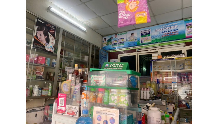 Cần Sang Lại Tiệm Thuốc Đã Hoạt Động 7 Năm Vì Chuyển Chỗ Ở