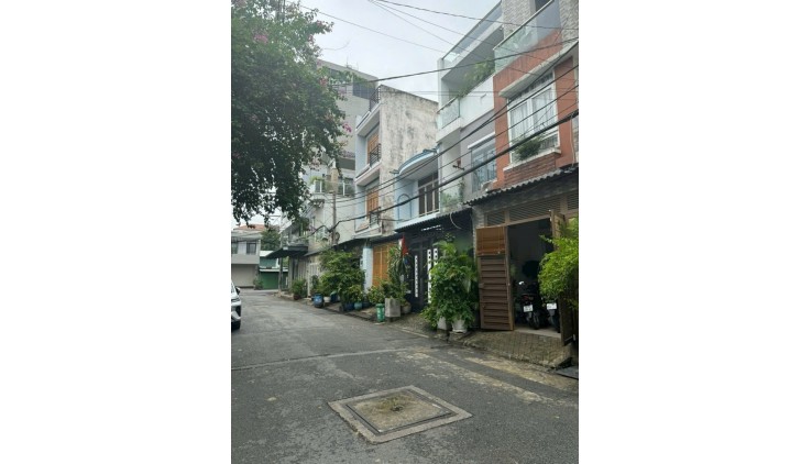 Hẻm ôn tô 6m Tân Quý DT 5x14m, 4 tầng mới đẹp